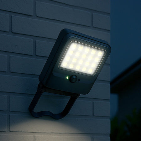 Lampione Faro Con Pannello Solare 50 Watt Sensore Crepuscolare Luce Fredda Ip65 Es-p-50f