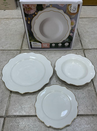 Set Servizio Di Piatti Da Tavola In Porcellana 18pz Design Elegante Con Bordi Smerlati Oro