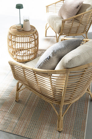 Poltrona "Mabel" con braccioli in alluminio effetto rattan da giardino