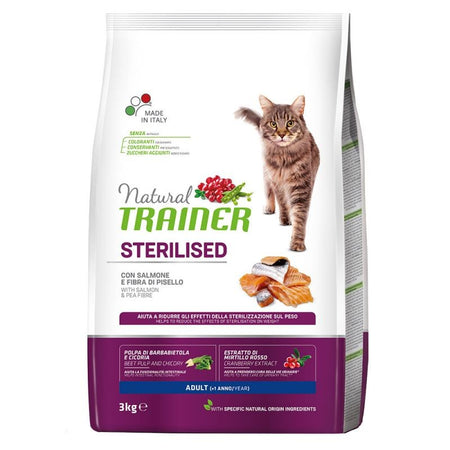 Natural Trainer Sterilised mangime secco Gatti Adult salmone e fibra di pisello