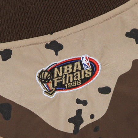 MITCHELL &amp; NESS Giubbotto Bomber Uomo Nba Camo Reflective Jacket Chibul Camo/original Team Colors da uomo