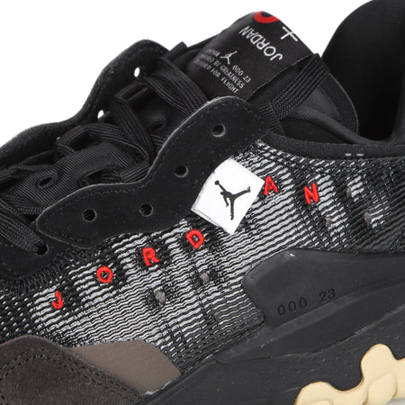 JORDAN Scarpa Bassa Uomo Jordan Delta 2 Black/university Red/velvet Brown da uomo