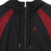 JORDAN Giacca a Vento Uomo Essentials Woven Jacket Black/gym Red da uomo