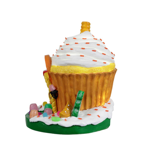 Lemon Twist Suite‎, edificio luminoso per villaggio di Natale in Resina‎