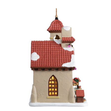 Parrocchia di San Santiago, edificio luminoso per villaggio di Natale in Porcellana‎