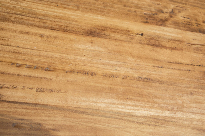 Biscottini Tavolo allungabile in legno massello di tiglio struttura grigio anticato piano finitura naturale. Made in Italy