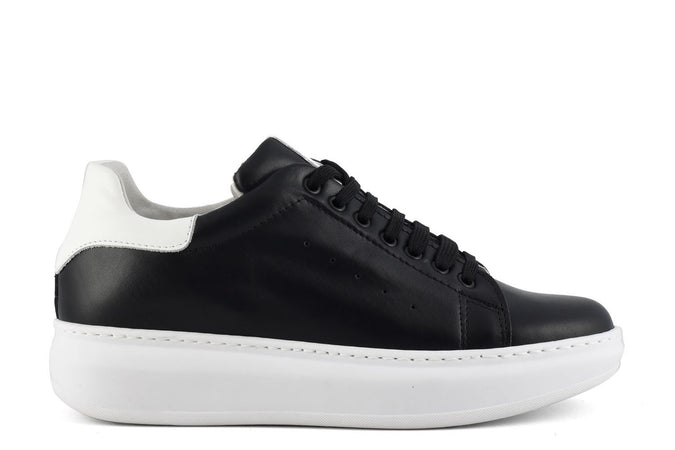 SNEAKERS IN PELLE