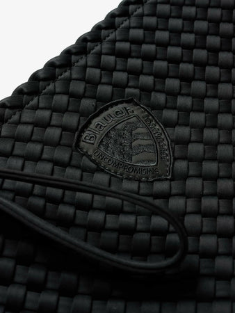 Blauer pochette donna intrecciata in neoprene nera con laccetto