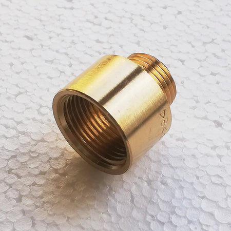 Prolunga ridotta da F 1/2" x M 3/8" in ottone giallo