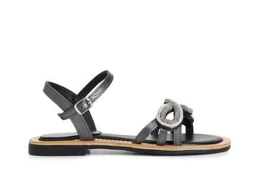 SANDALO GILDA IN NAPPA CON ACCESSORIO STRASS