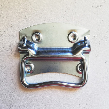 Maniglia in acciaio zincato per baule