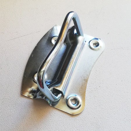 Maniglia in acciaio zincato per baule