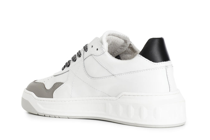 SNEAKES IN PELLE