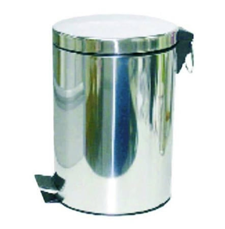 PATTUMIERA CON PEDALE INOX lt.30 cm.29,2x64h. FER 303354