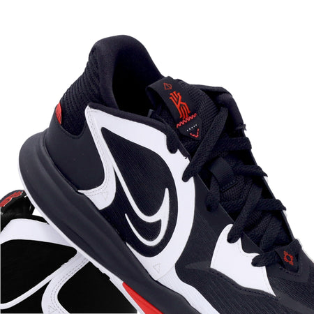 NIKE NBA Scarpa Basket Uomo Kyrie Low 5 Black/white/chile Red da uomo