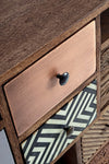 Credenza Dhaval con struttura in legno di mango, mobile in stile moderno