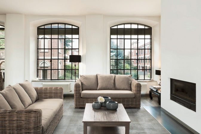 Divano "Fortaleza" con cuscini e struttura in legno di mango e rattan, per esterno