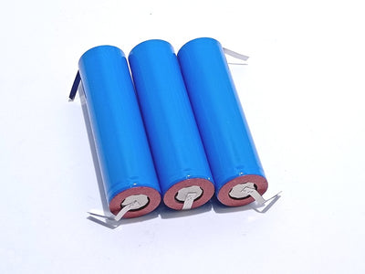 3 Batterie Pile 18650 3,7V Litio 2200mAh Ricaricabile Paglietta Linguette saldabile