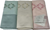 3 Asciugamani E 3 Ospiti Di 100% Lino Ricamato Con Bordo Di Raso In Cotone Art. Felce Var.1 Broderie Casa e cucina/Tessili per la casa/Biancheria da bagno/Asciugamani/Set di asciugamani Biancheria Arredo Home - Nola, Commerciovirtuoso.it