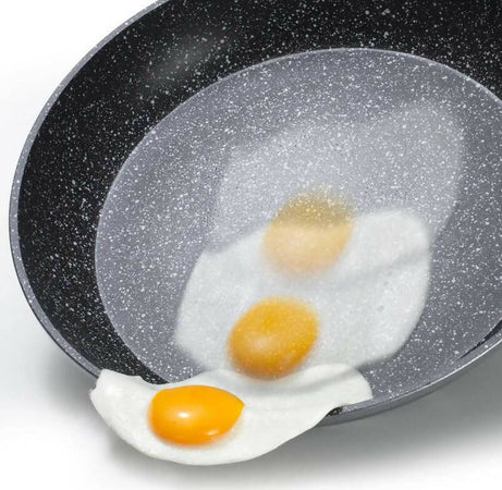 3 Padelle Cucina Antiaderenti In Alluminio Con Rivestimento Effetto Stone Da 20-24-28 Cm Di Diametro Casa e cucina/Pentole padelle e pirofile/Pentole e padelle/Set/Set di padelle Puleo Casa - Palermo, Commerciovirtuoso.it