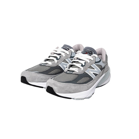 NEW BALANCE Made in USA 990v6 Sneakers in Grey da uomo