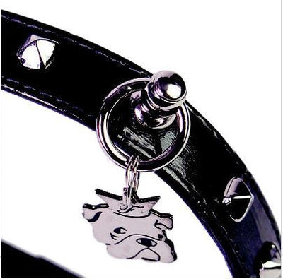Collare nero per cani in ecopelle con borchie quadrate Pet Follie