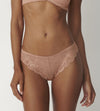 Triumph Tempting Lace Brazilian String 10182559 S14 - Passarelli Biancheria