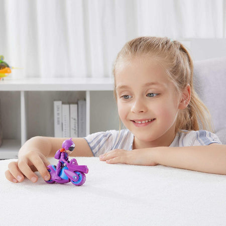 Petronix - Emma con Motocicletta A Ruota Libera