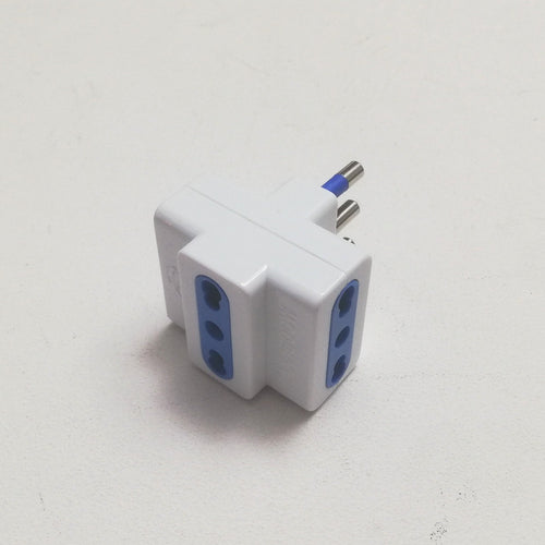 Adattatore triplo 3 bipasso da 2P+T 16A 250V