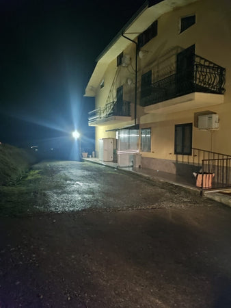 Alca Power lampada proiettore solare integrato da parete da 15W 3000 lumen