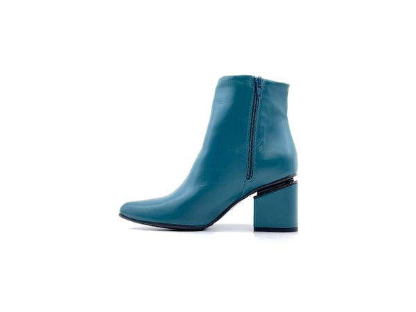 Stivaletto ottanio donna a punta in pelle tacco 5 Enzo D'Alessandro