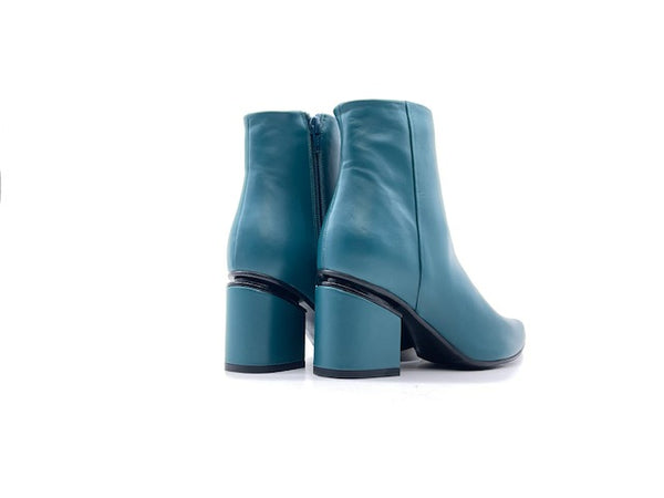 Stivaletto ottanio donna a punta in pelle tacco 5 Enzo D'Alessandro