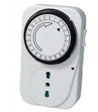 Timer giornaliero spina 16 A+T entrata presa bivalente 10-16AH+T