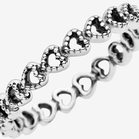 Pandora Anello fascia di cuori