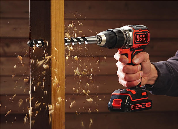 Black & Decker trapano avvitatore a percussione brushless 18V 1,5Ah