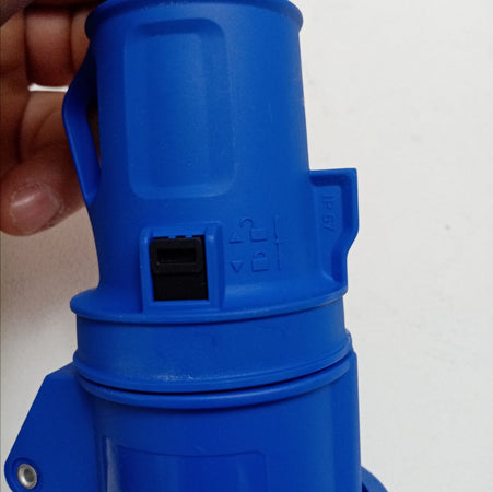 Rosi presa mobile industriale 2P+E 16A IP67