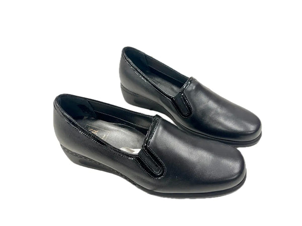 comfort Scarpa slip on donna in pelle nera con elastici C3I2250