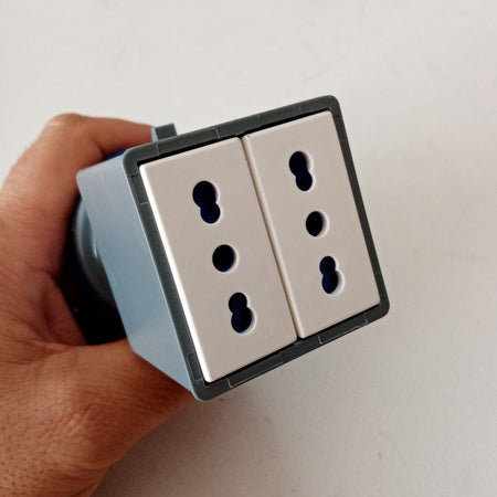 Rosi adattatore mobile da spina industriale a bipresa civile doppia IP20