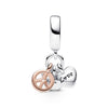 Pandora - Charm pendente bicolore triplo Cuore Arcobaleno, Farfalla e Pace