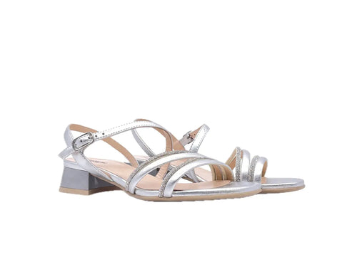 NERO GIARDINI Sandali donna in pelle laminata colore argento