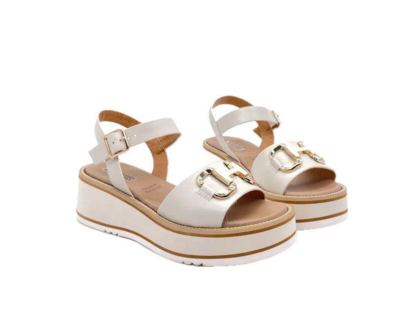 STUDIO MODA Sandali donna con fascia e cinturino in caviglia in pelle avorio