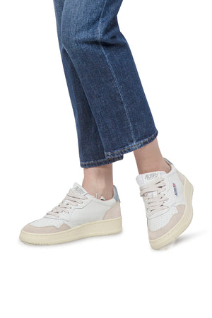 AUTRY Autry - Sneakers - 450285 - Beige/Carta da zucchero da donna