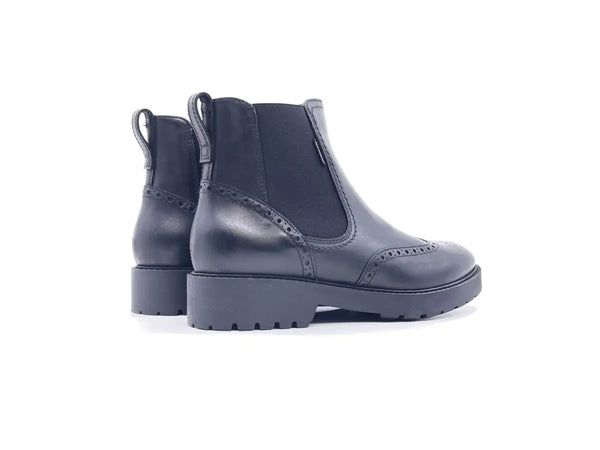 NeroGiardini Chelsea boots donna pelle nera fondo carrarmato