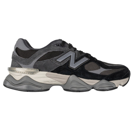 NEW BALANCE 9060 Sneakers in Black da uomo
