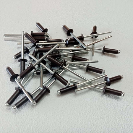 Rivetti alluminio 4,0x14mm - 100pz testa di moro modello a strappo