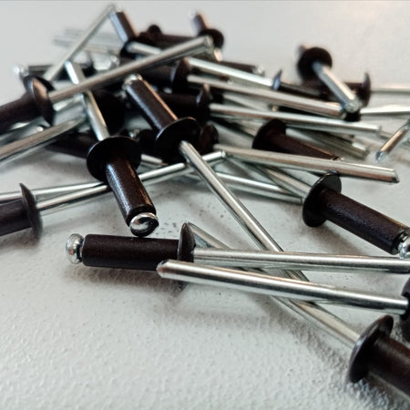 Rivetti alluminio 4,0x14mm - 100pz testa di moro modello a strappo