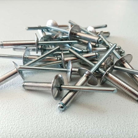 Rivetti alluminio / acciaio 4,8x20mm - 200pz testa larga modello a strappo