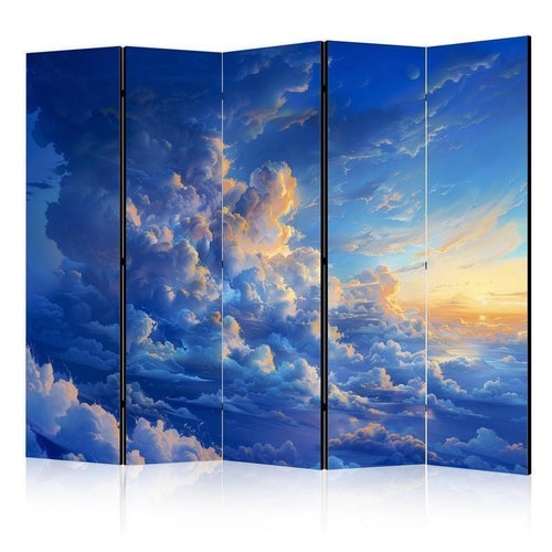 Paravento - When the Sky Becomes a Canvas: Artistic Work of Nature in the Clouds