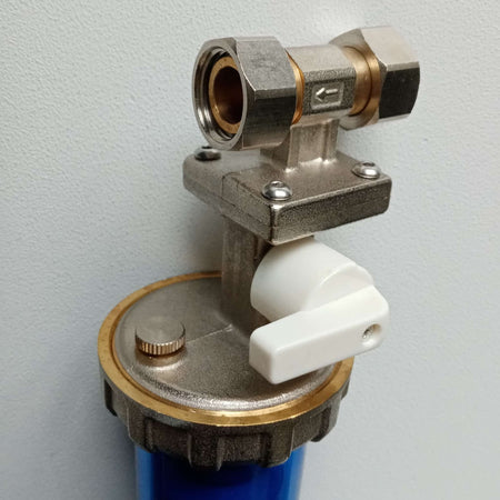 Dosatore proporzionali di polifosfati salvaspazio da 1/2 pollice ghiera metallica per elettrodomestici scaldabagni e caldaie