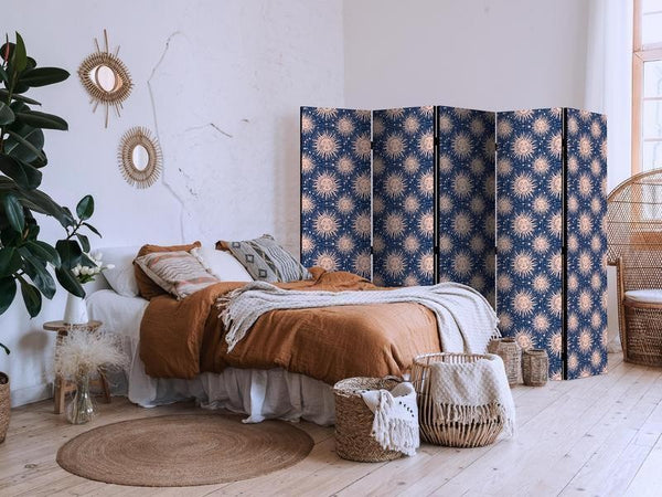 Paravento - Sunny Patterns - Repeating Sun Motif on a Navy Background